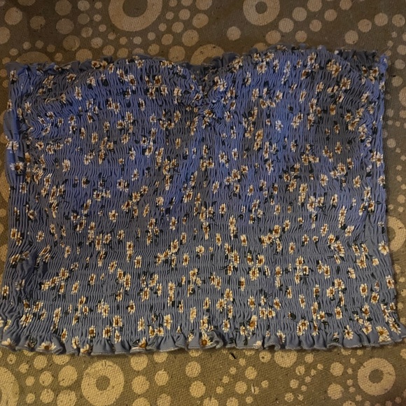 Flower, tube top. - Picture 1 of 1